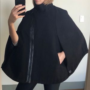 Via Spiga Cape Coat in black, size S/M